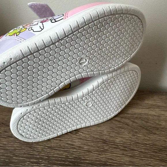 Hello Kitty Sneakers Sz 7 NEW Keroppi My Melody Back to School - Picture 8 of 8